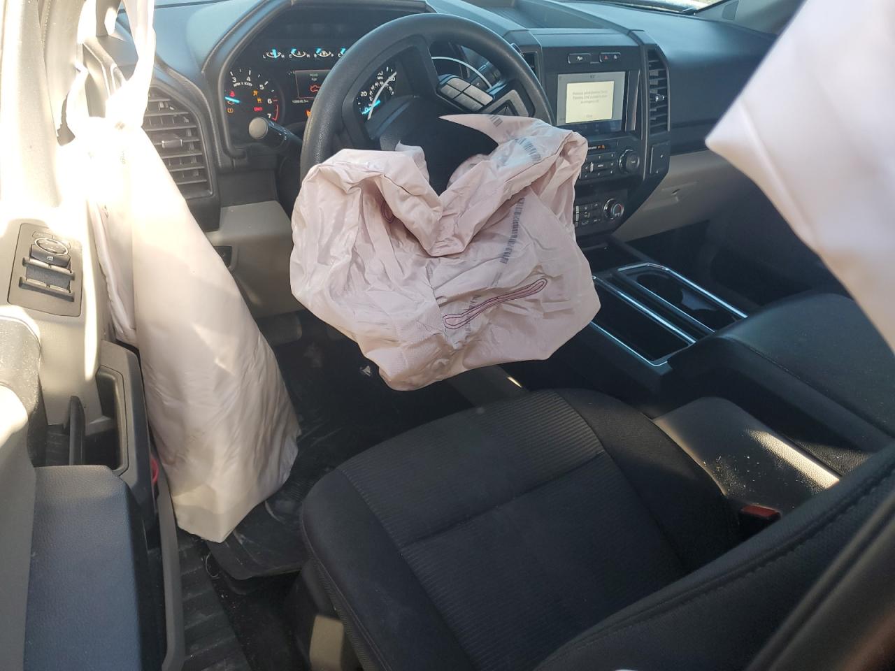 2020 Ford F150 Supercrew VIN: 1FTEW1EP2LKF31600 Lot: 81943145