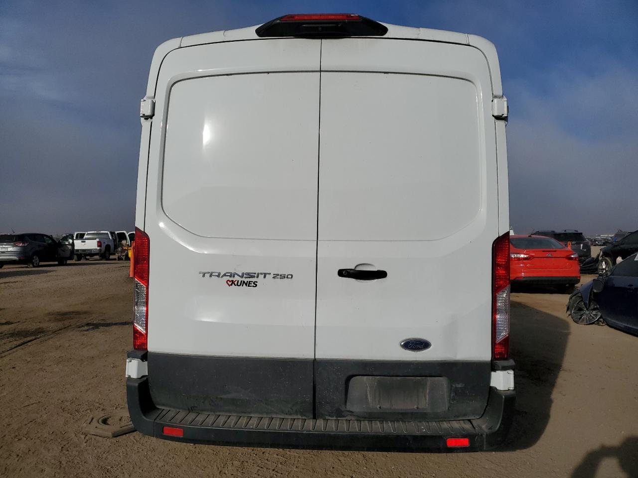 2022 Ford Transit T-250 VIN: 1FTBR1C80NKA74553 Lot: 90039785