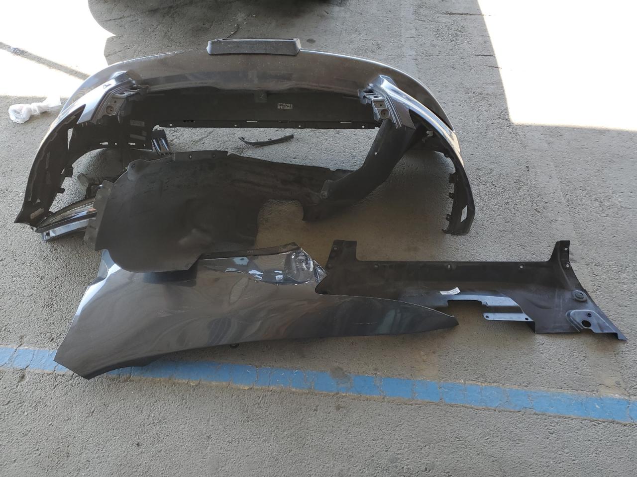 2015 Jeep Cherokee Limited VIN: 1C4PJLDB8FW658115 Lot: 85848515