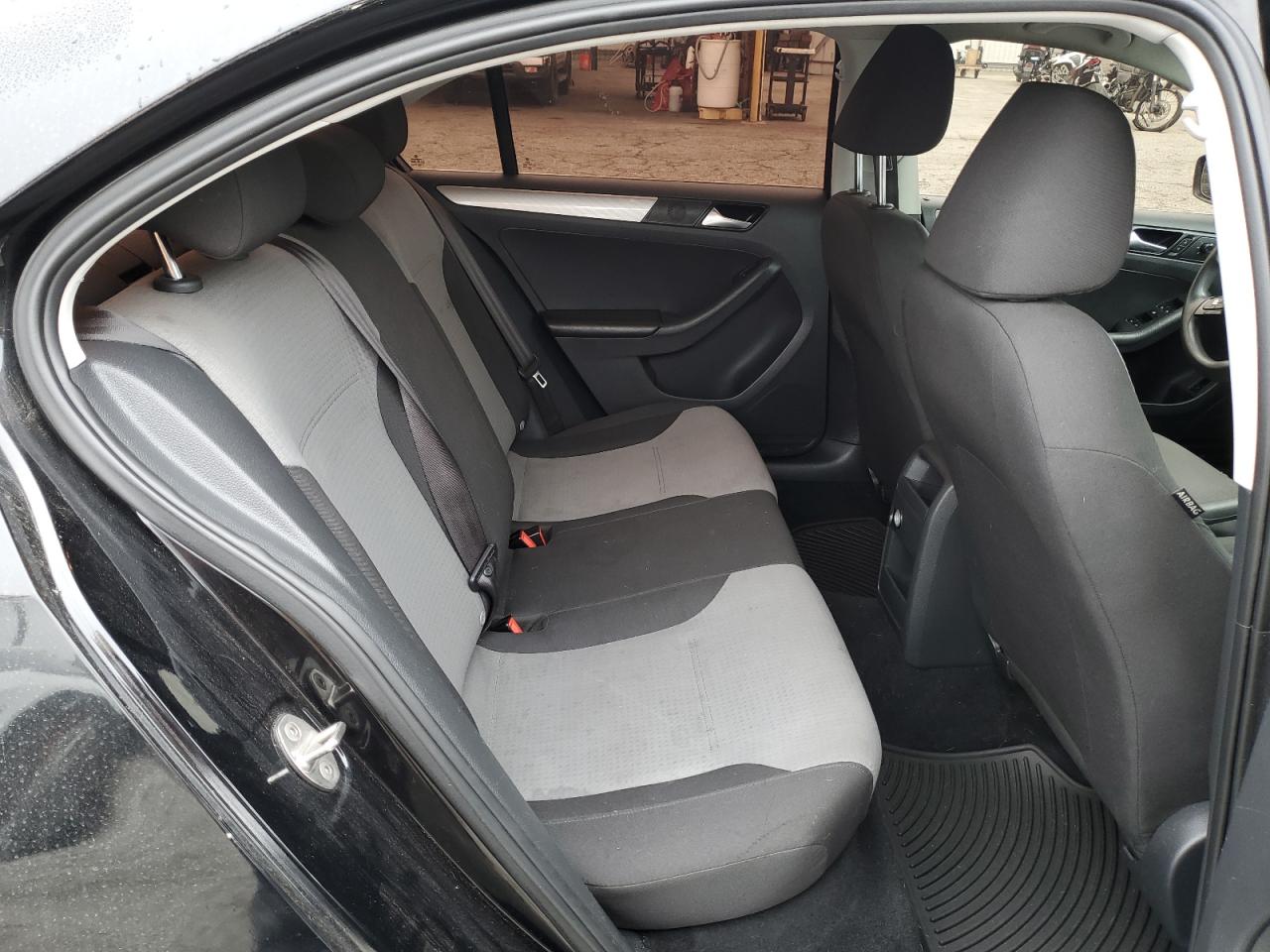 2017 Volkswagen Jetta S VIN: 3VW2B7AJ7HM302264 Lot: 84579955