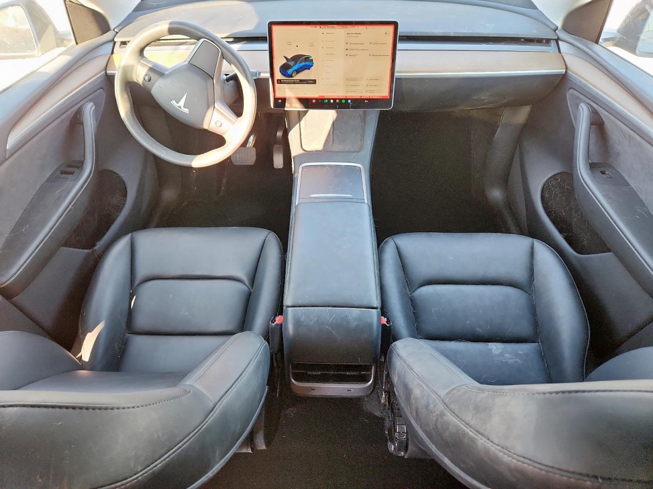 2023 Tesla Model Y VIN: 7SAYGDEE8PA135328 Lot: 85134005