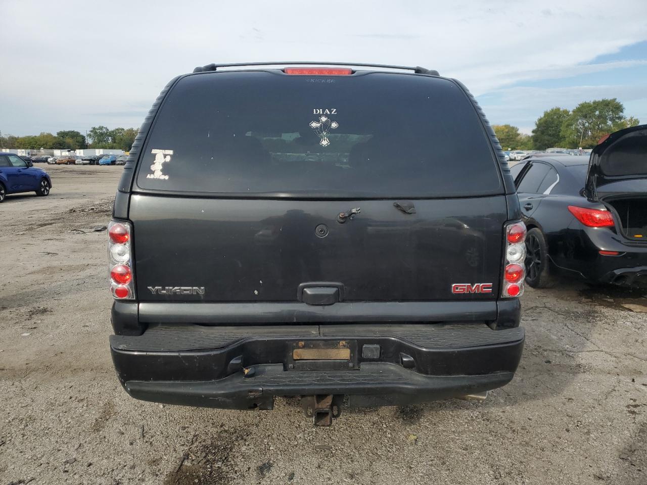 2004 GMC Yukon Denali VIN: 1GKEK63U64J313351 Lot: 82255735