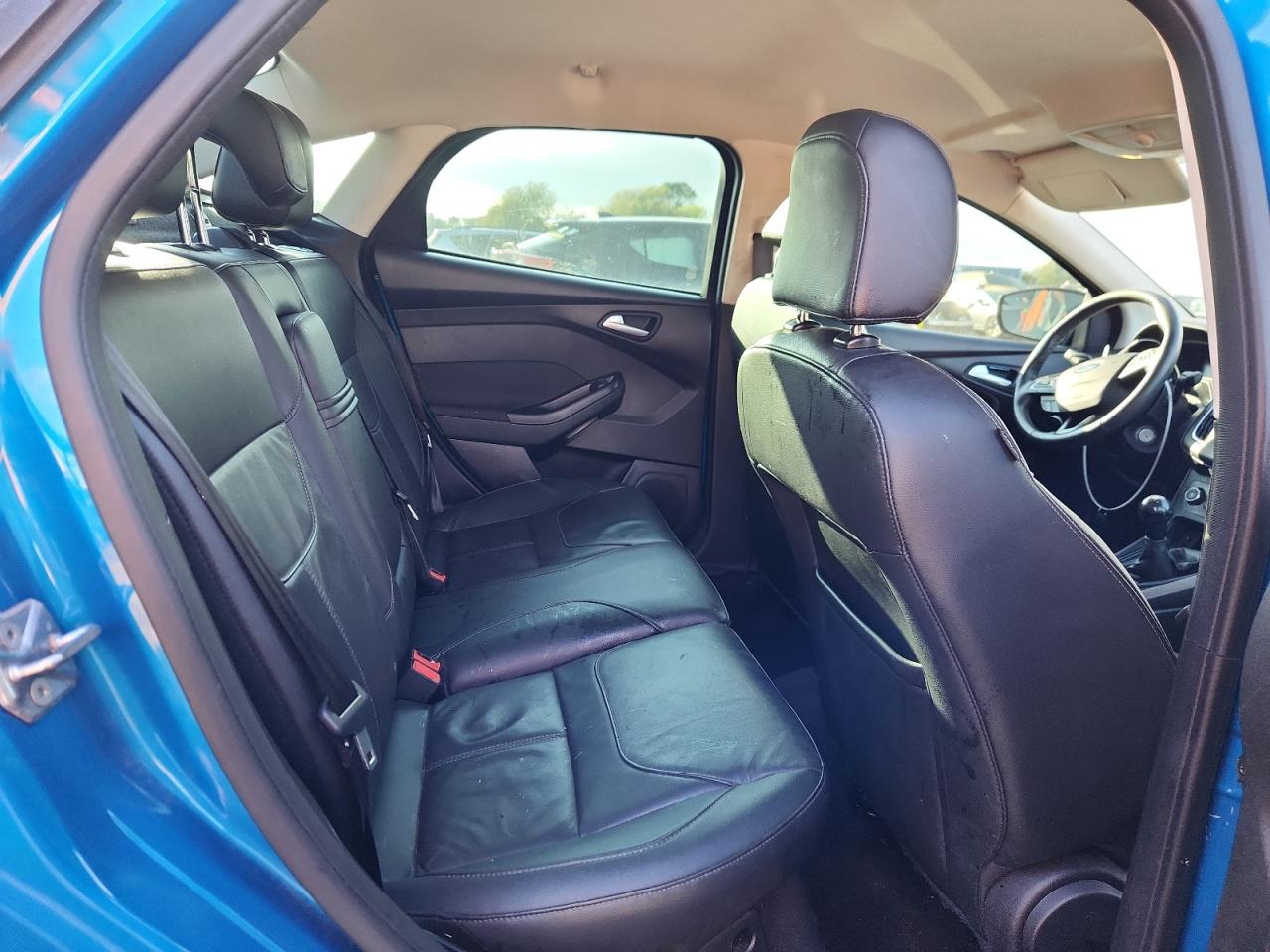 2016 Ford Focus Se VIN: 1FADP3F26GL335432 Lot: 85744845