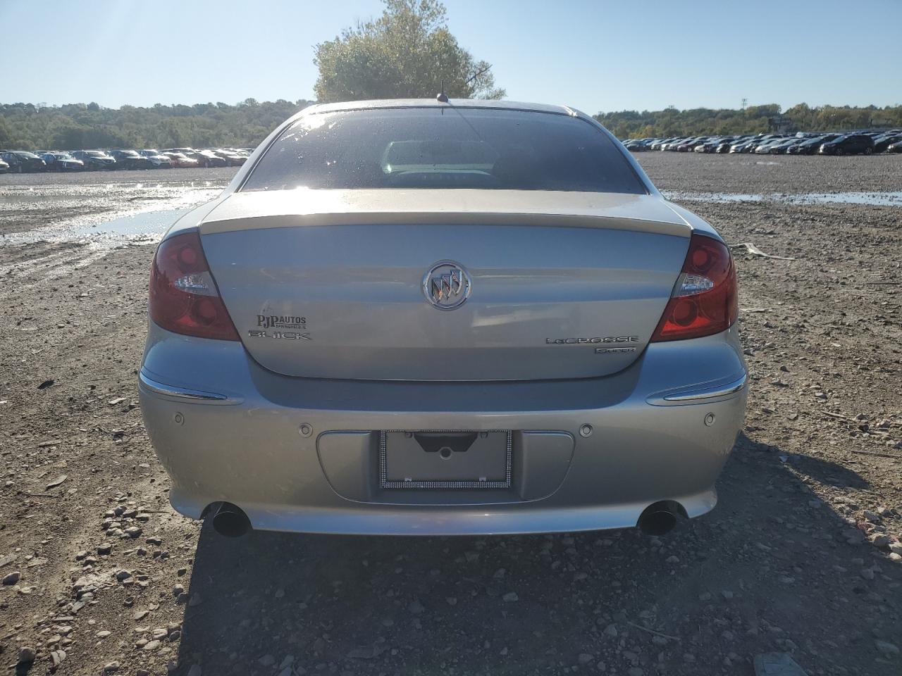 2008 Buick Lacrosse Super Series VIN: 2G4WN58C681157731 Lot: 82601335
