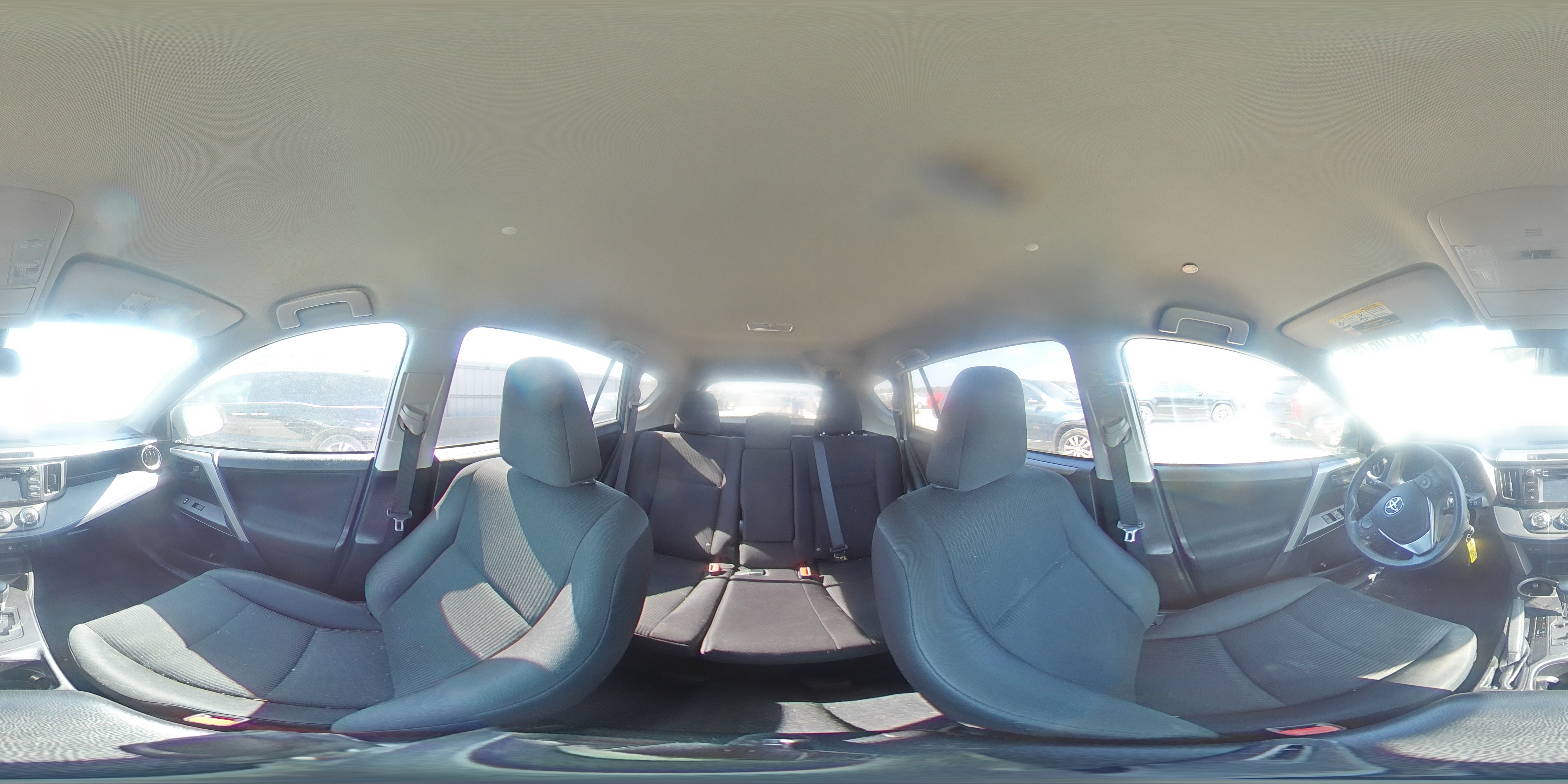 2018 Toyota Rav4 Le VIN: 2T3BFREV0JW709704 Lot: 84770675