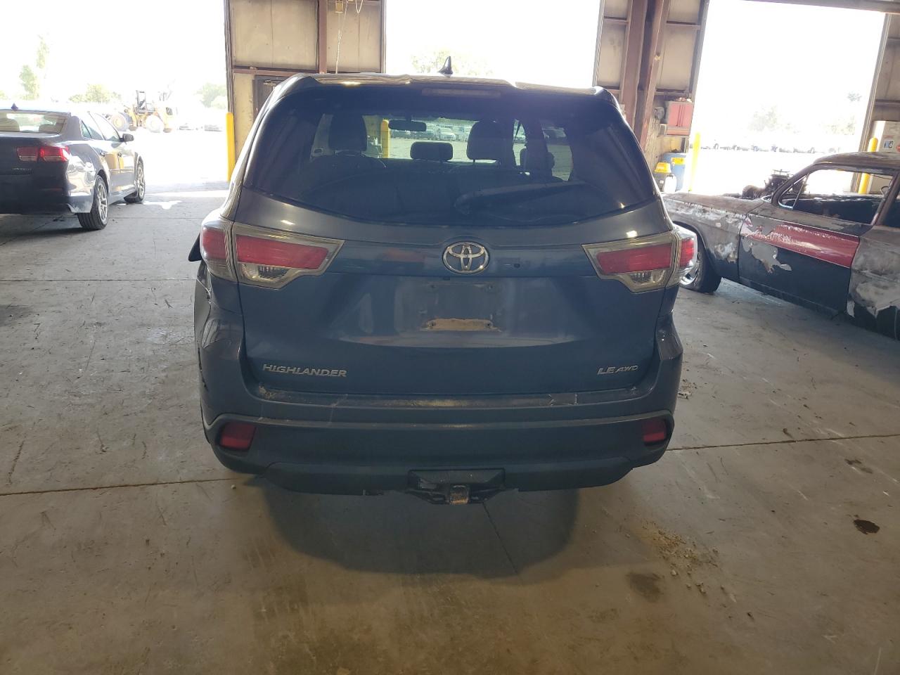 2016 Toyota Highlander Le VIN: 5TDBKRFH6GS316644 Lot: 84482465