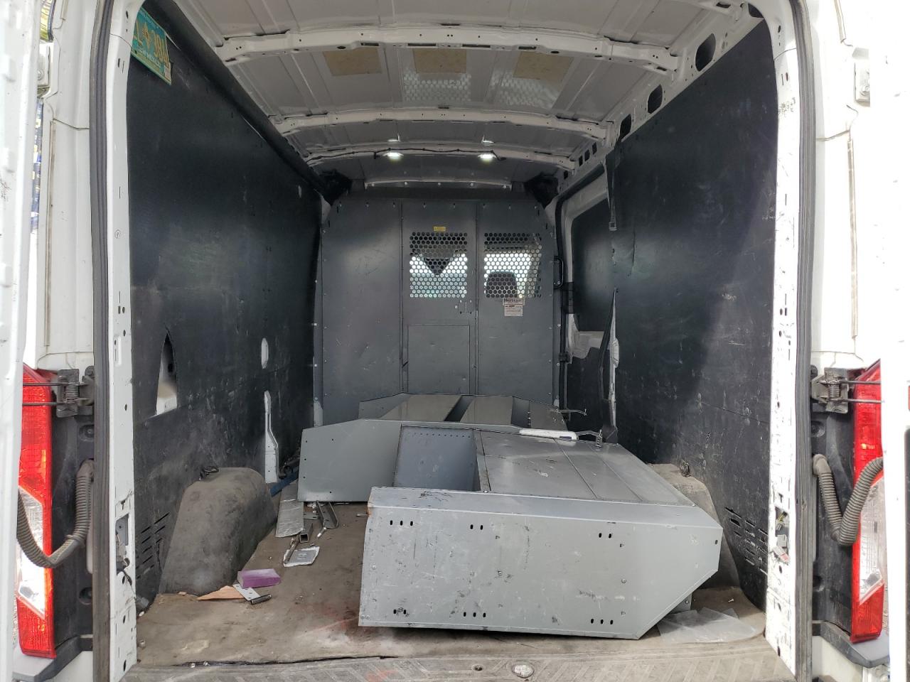 2018 Ford Transit T-350 VIN: 1FTBW2CG3JKA42244 Lot: 85680165