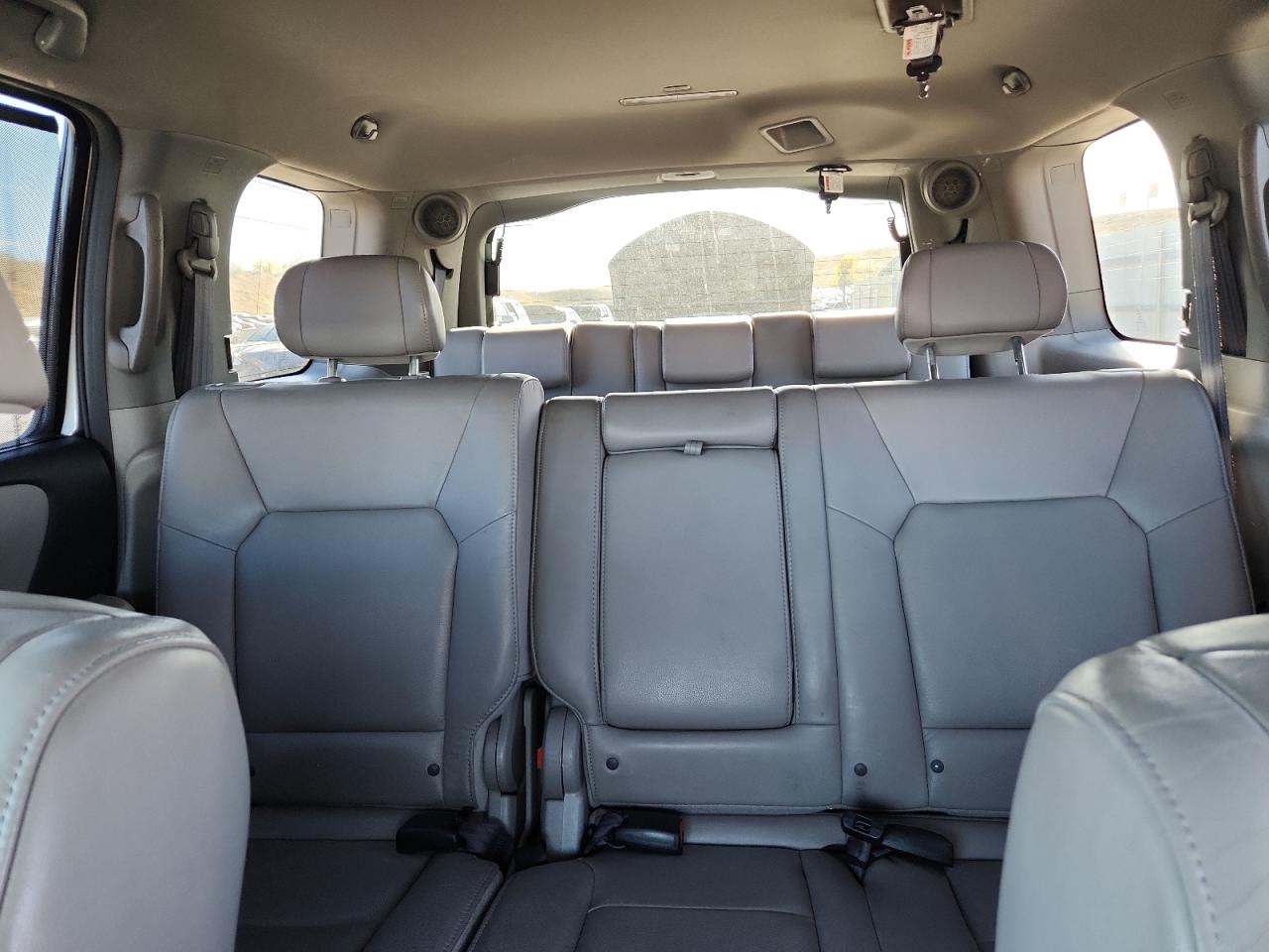 2011 Honda Pilot Touring VIN: 5FNYF4H93BB013566 Lot: 87259905