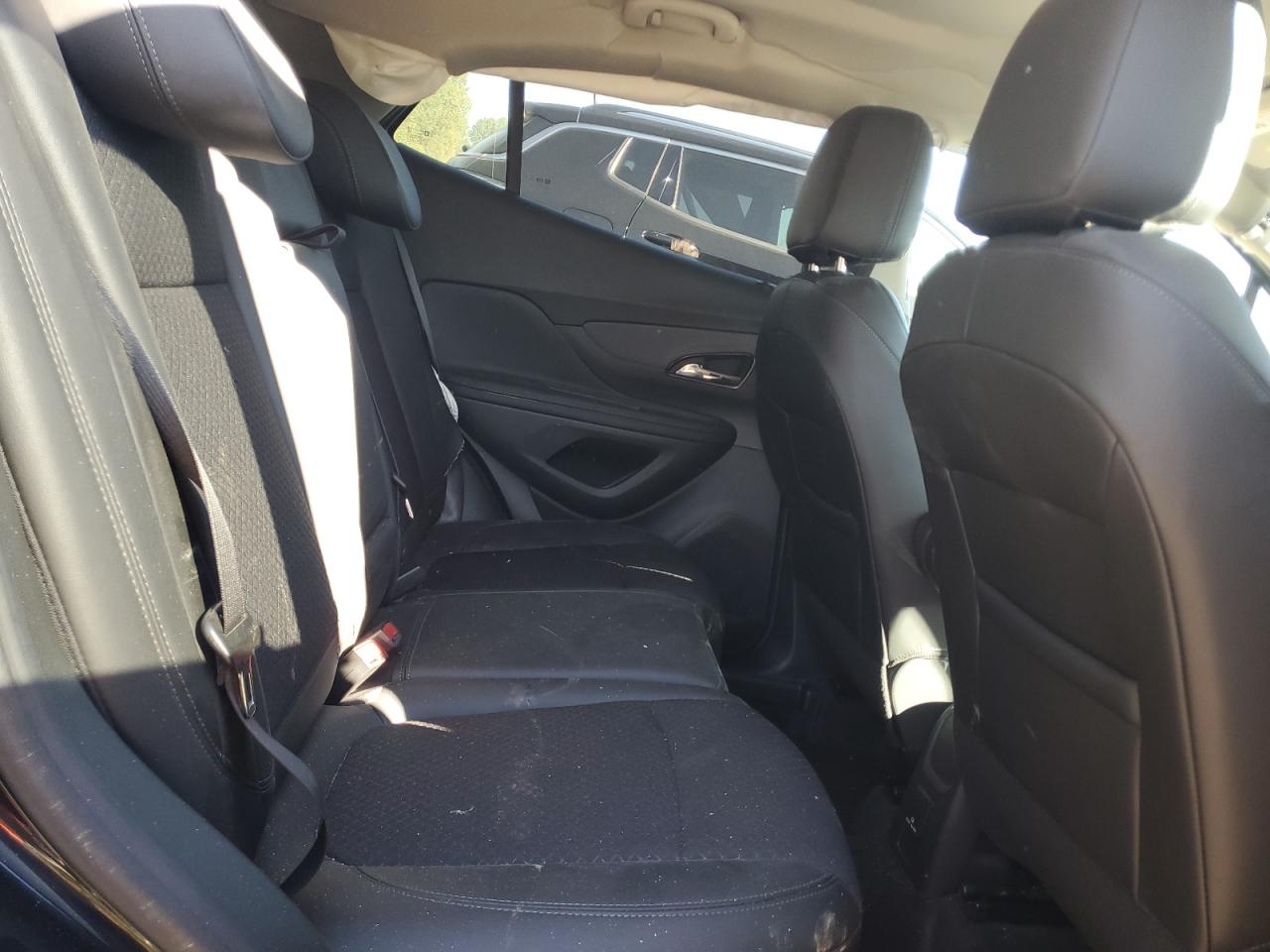 2022 Buick Encore Preferred VIN: KL4CJESM5NB569374 Lot: 82393885
