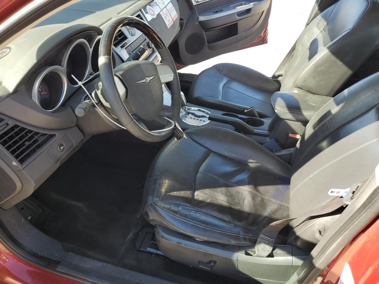 2010 Chrysler Sebring Limited VIN: 1C3CC5FB8AN231005 Lot: 90610325