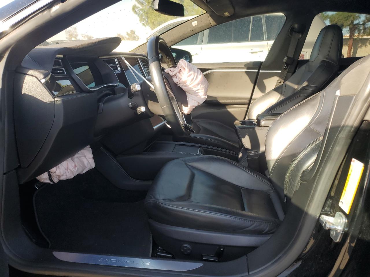 2015 Tesla Model S 85D VIN: 5YJSA1H23FFP63089 Lot: 82692835