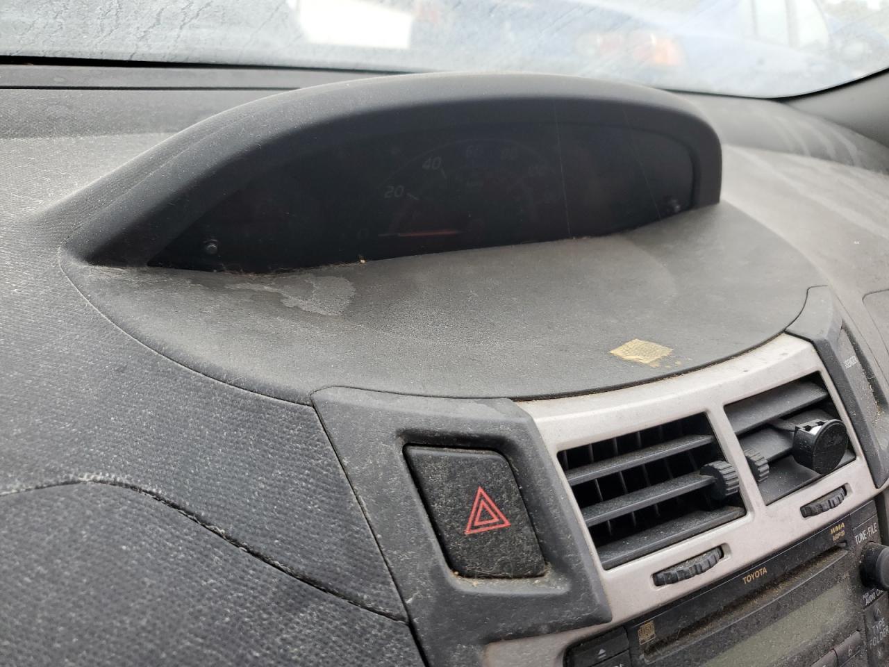 2010 Toyota Yaris VIN: JTDKT4K39A5279421 Lot: 68897535