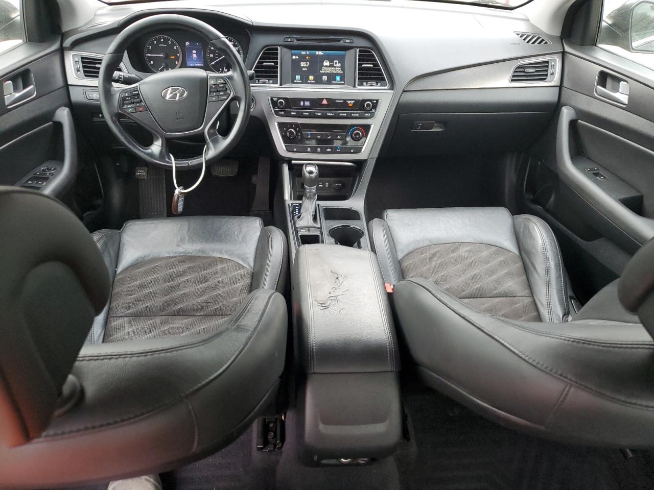 2016 Hyundai Sonata Sport VIN: 5NPE34AF1GH412934 Lot: 82334625