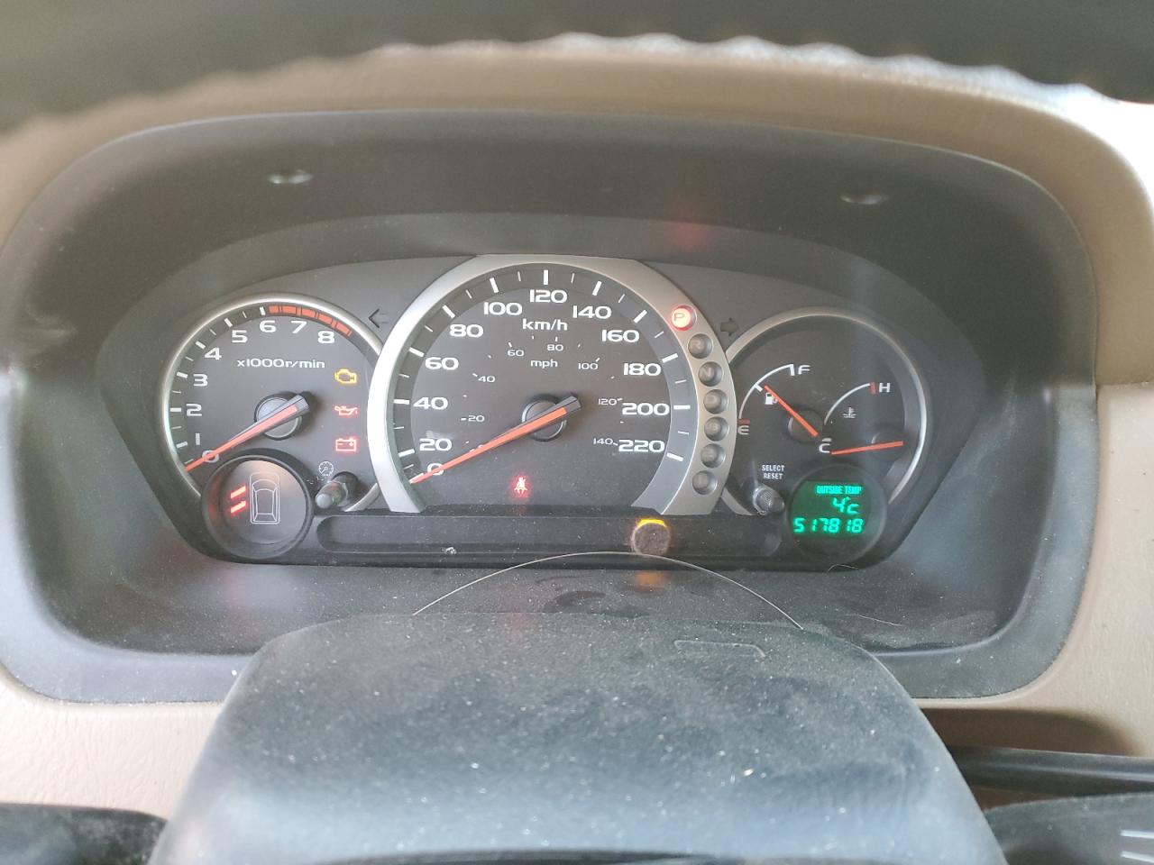 2004 Honda Pilot Exl VIN: 2HKYF18524H002946 Lot: 82618185