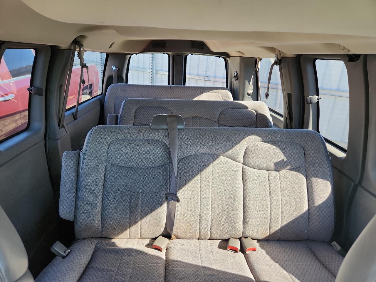 2003 Chevrolet Express G1500 VIN: 1GNFH15TX31184039 Lot: 84816465