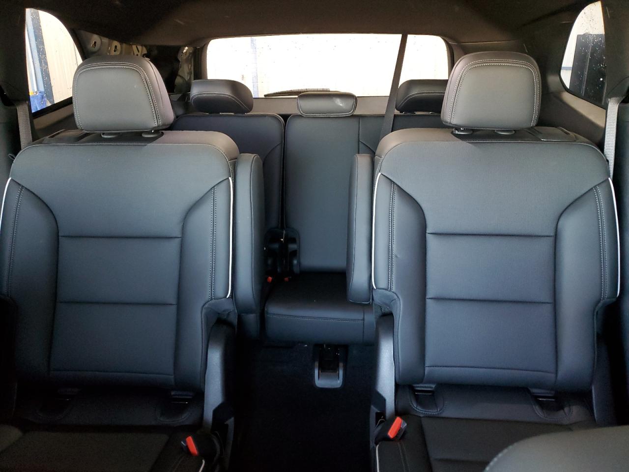 2025 Buick Enclave Preferred VIN: 5GAEVARS7SJ285764 Lot: 84655655