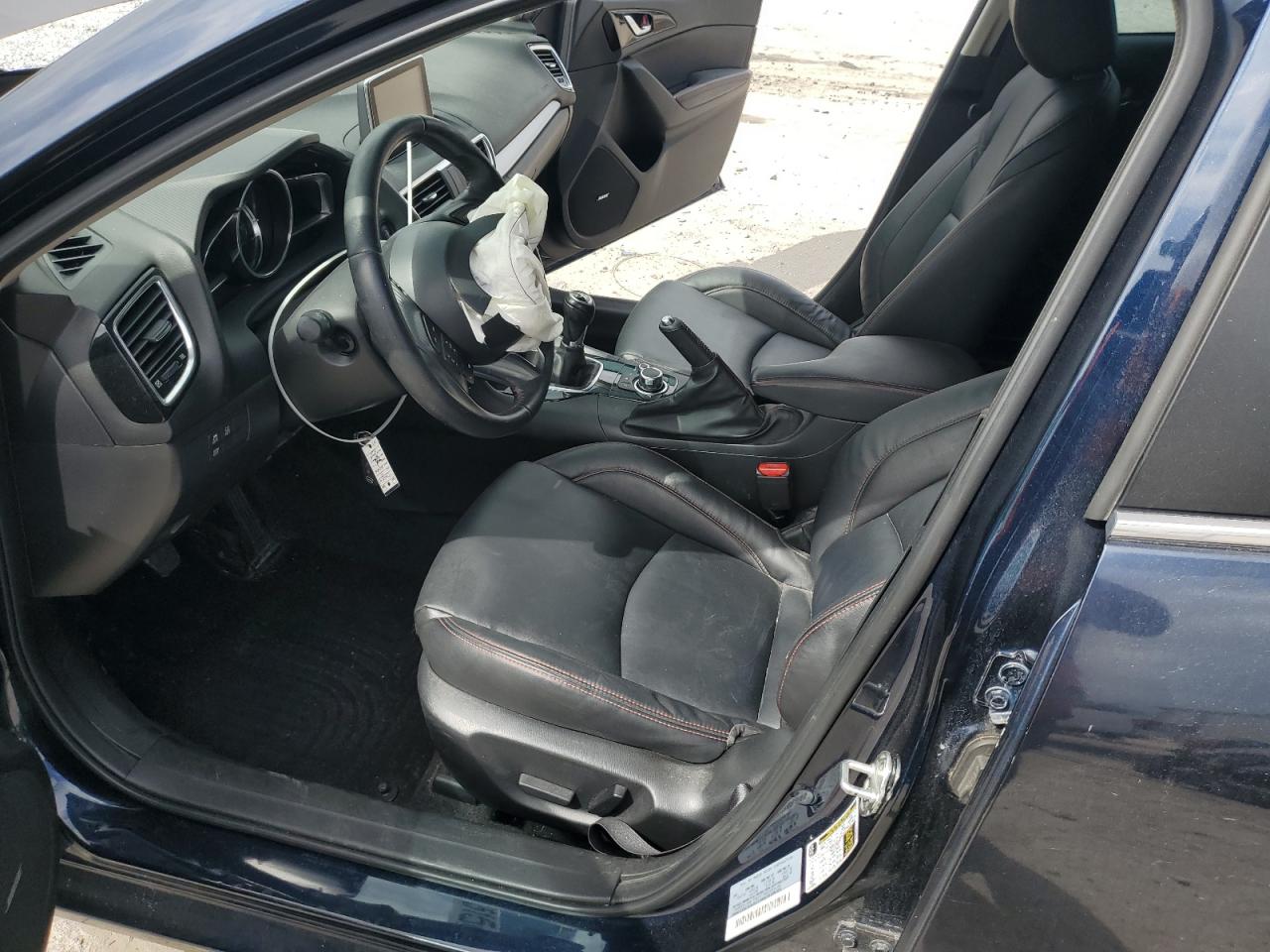 2015 Mazda 3 Touring VIN: JM1BM1L35F1270353 Lot: 84761515