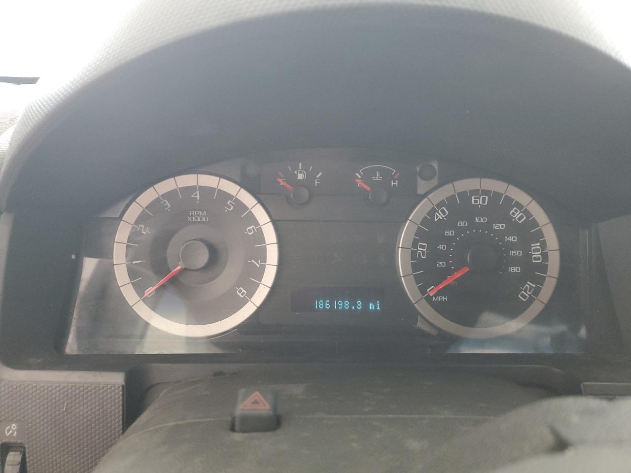 2011 Ford Escape Limited VIN: 1FMCU0EG1BKC69196 Lot: 81109645