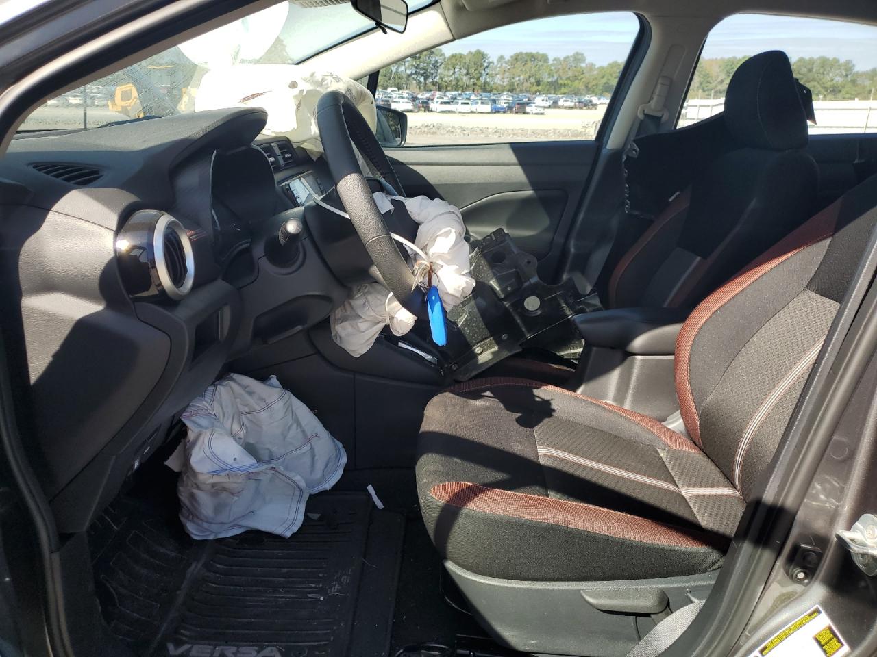 2025 Nissan Versa Sr VIN: 3N1CN8FV0SL823648 Lot: 82209845