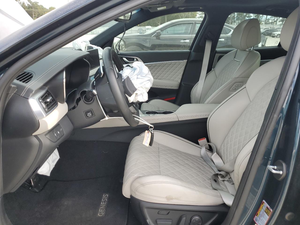 2022 Genesis G70 Base VIN: KMTG54TE3NU098778 Lot: 85289925