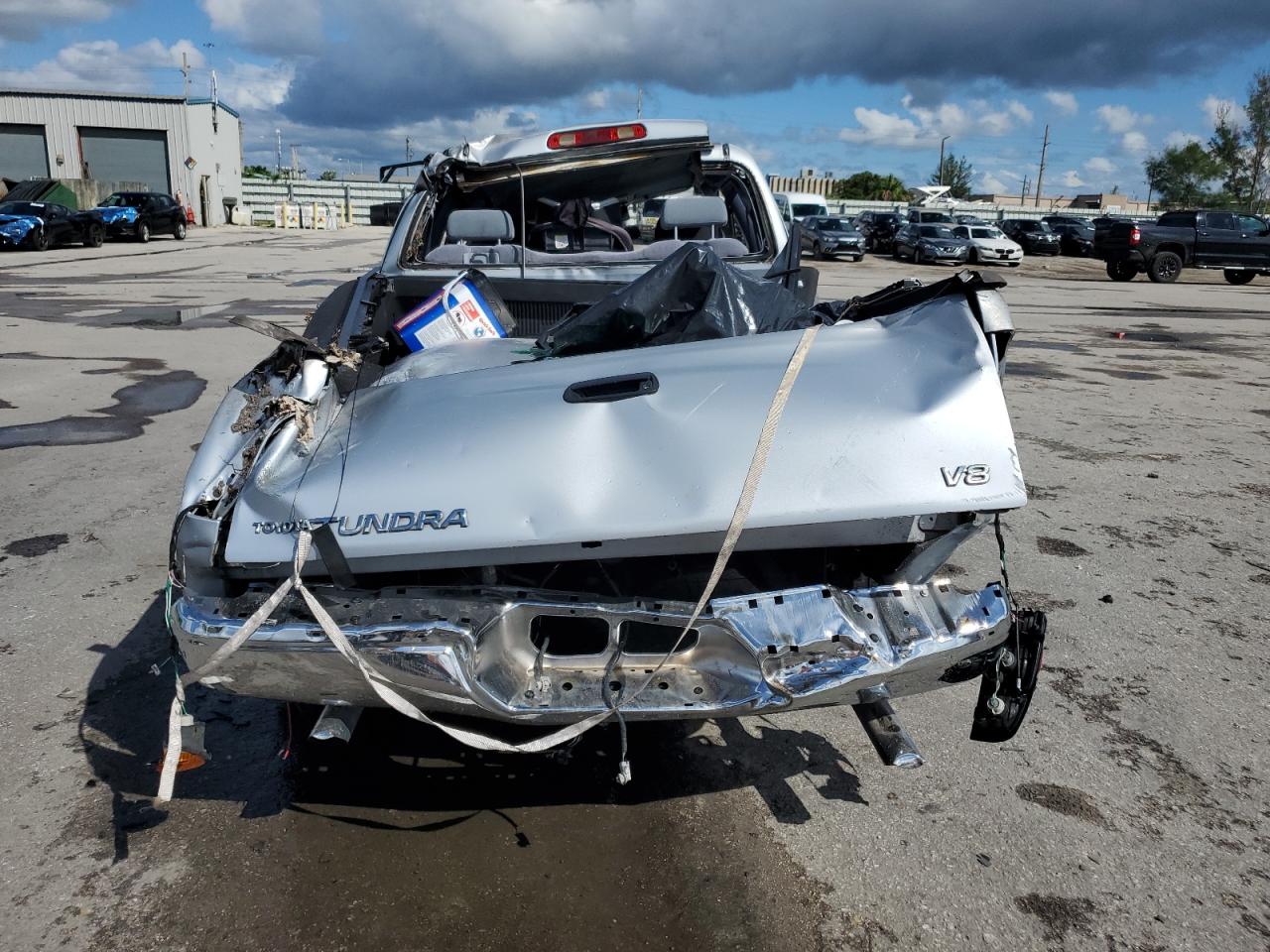 2000 Toyota Tundra Access Cab VIN: 5TBRT3411YS008175 Lot: 86179895