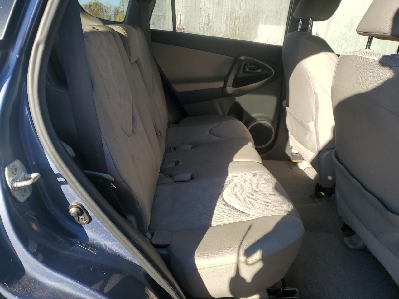 2011 Toyota Rav4 VIN: 2T3BF4DV9BW165595 Lot: 85171625