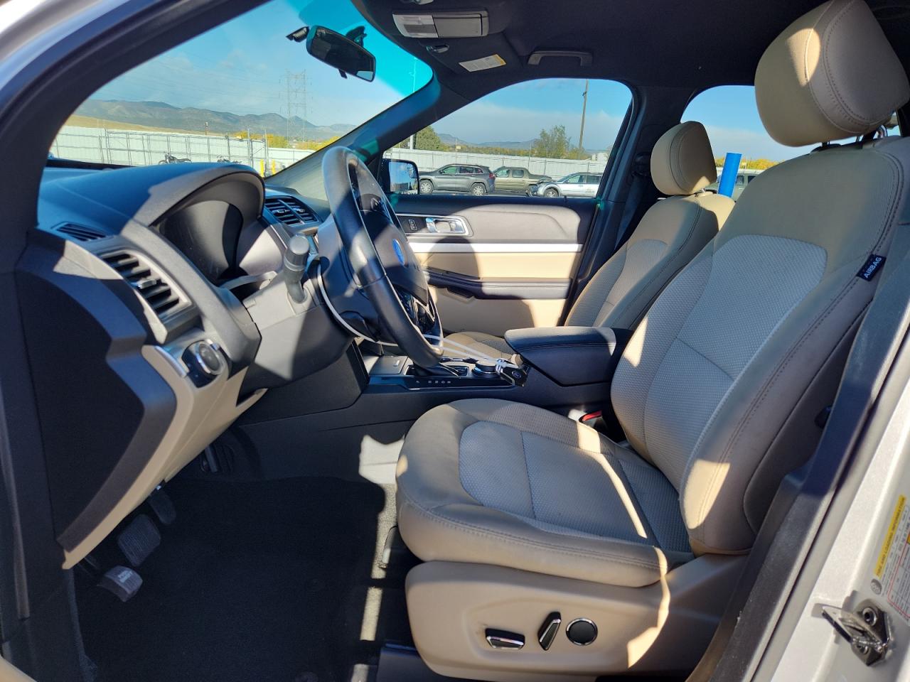 2017 Ford Explorer Xlt VIN: 1FM5K8D81HGD08064 Lot: 87408175