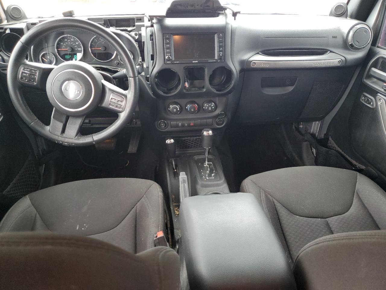 2014 Jeep Wrangler Unlimited Sport VIN: 1C4BJWDG2EL218415 Lot: 85104895