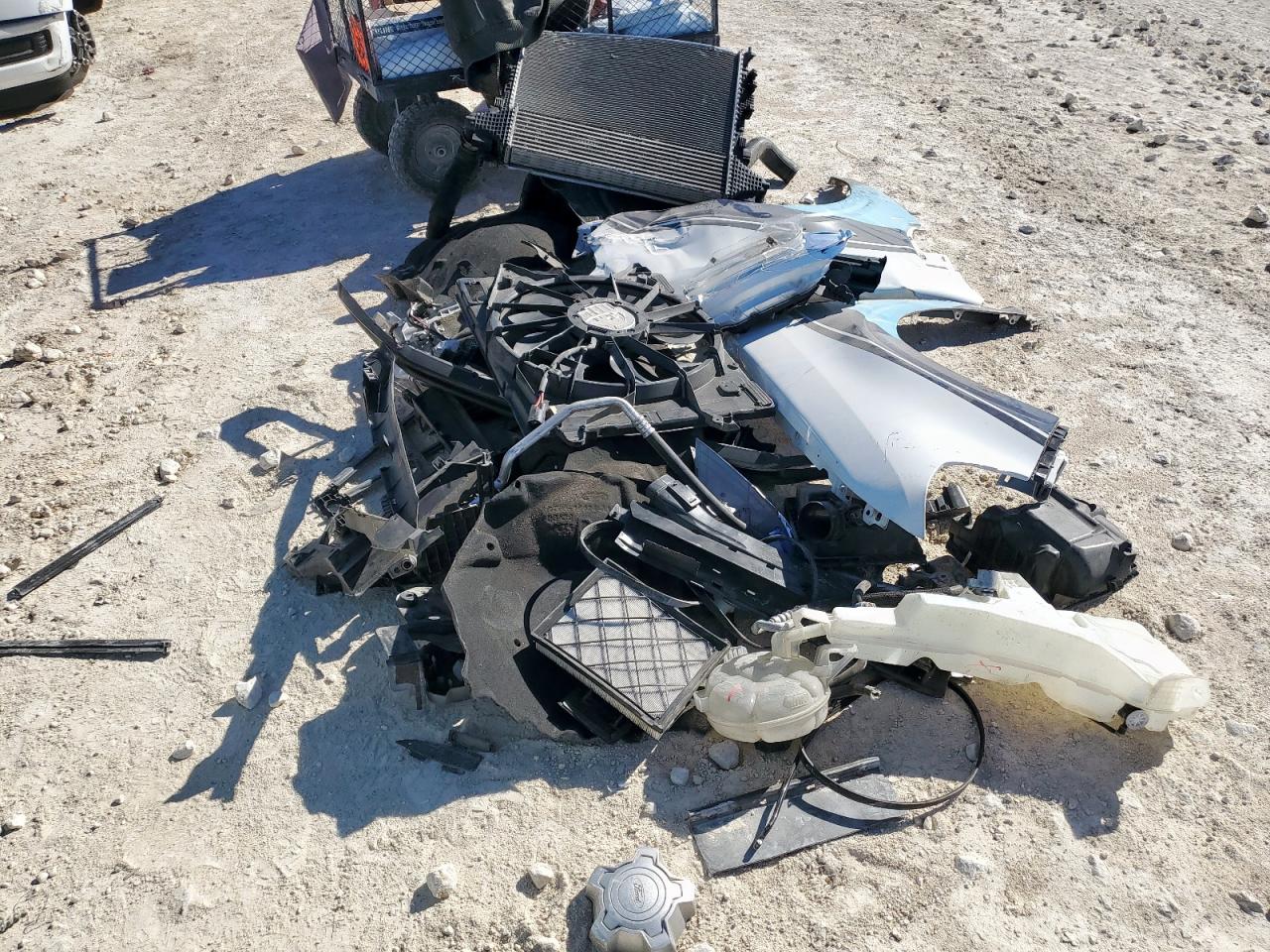 2022 Ford Maverick Xl VIN: 3FTTW8E93NRA45877 Lot: 90912665