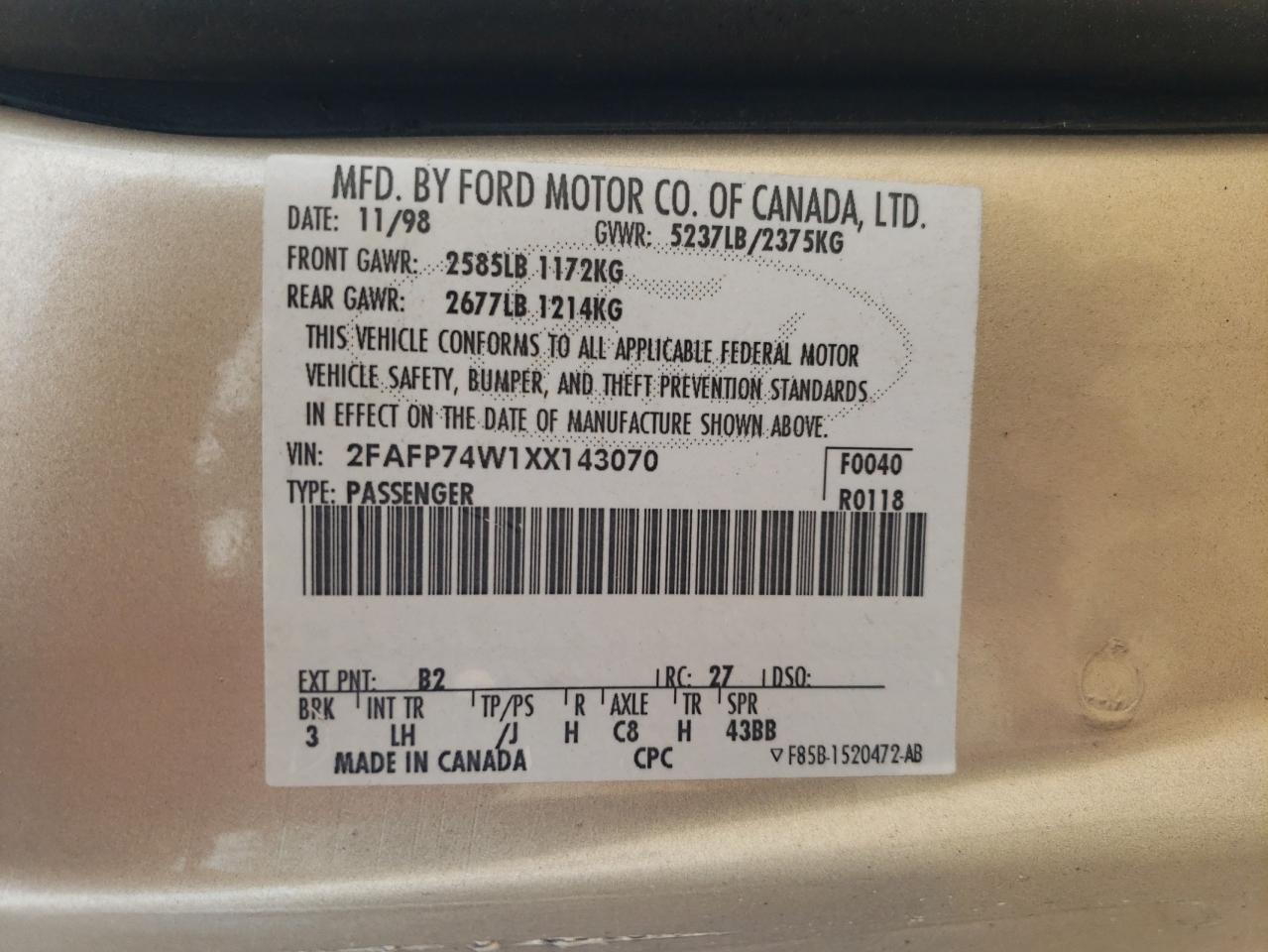 1999 Ford Crown Victoria Lx VIN: 2FAFP74W1XX143070 Lot: 86447065