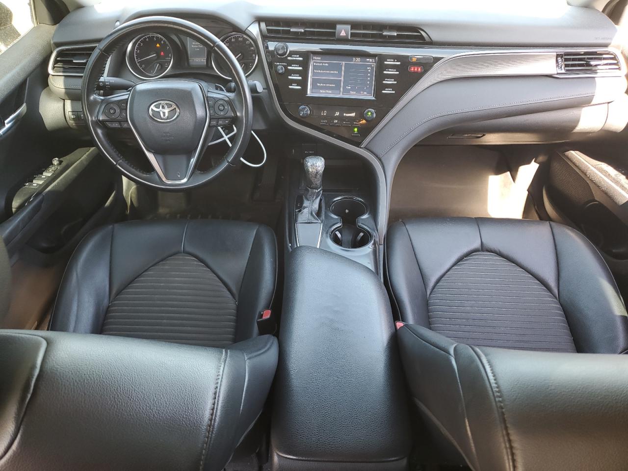 2019 Toyota Camry L VIN: 4T1B11HK1KU807264 Lot: 85077605