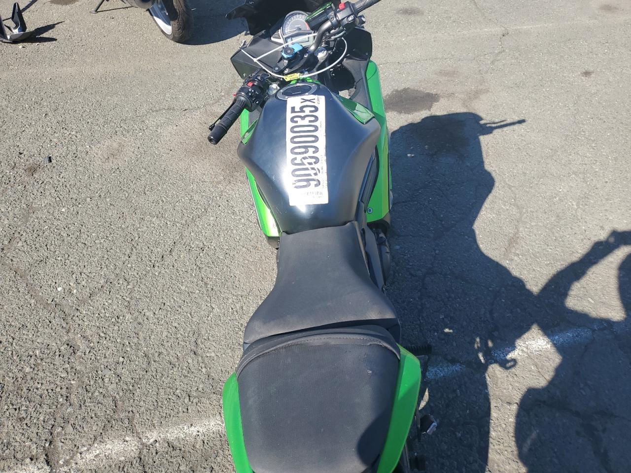 2014 Kawasaki Ex650 F VIN: JKAEXEF13EDA16737 Lot: 90690035