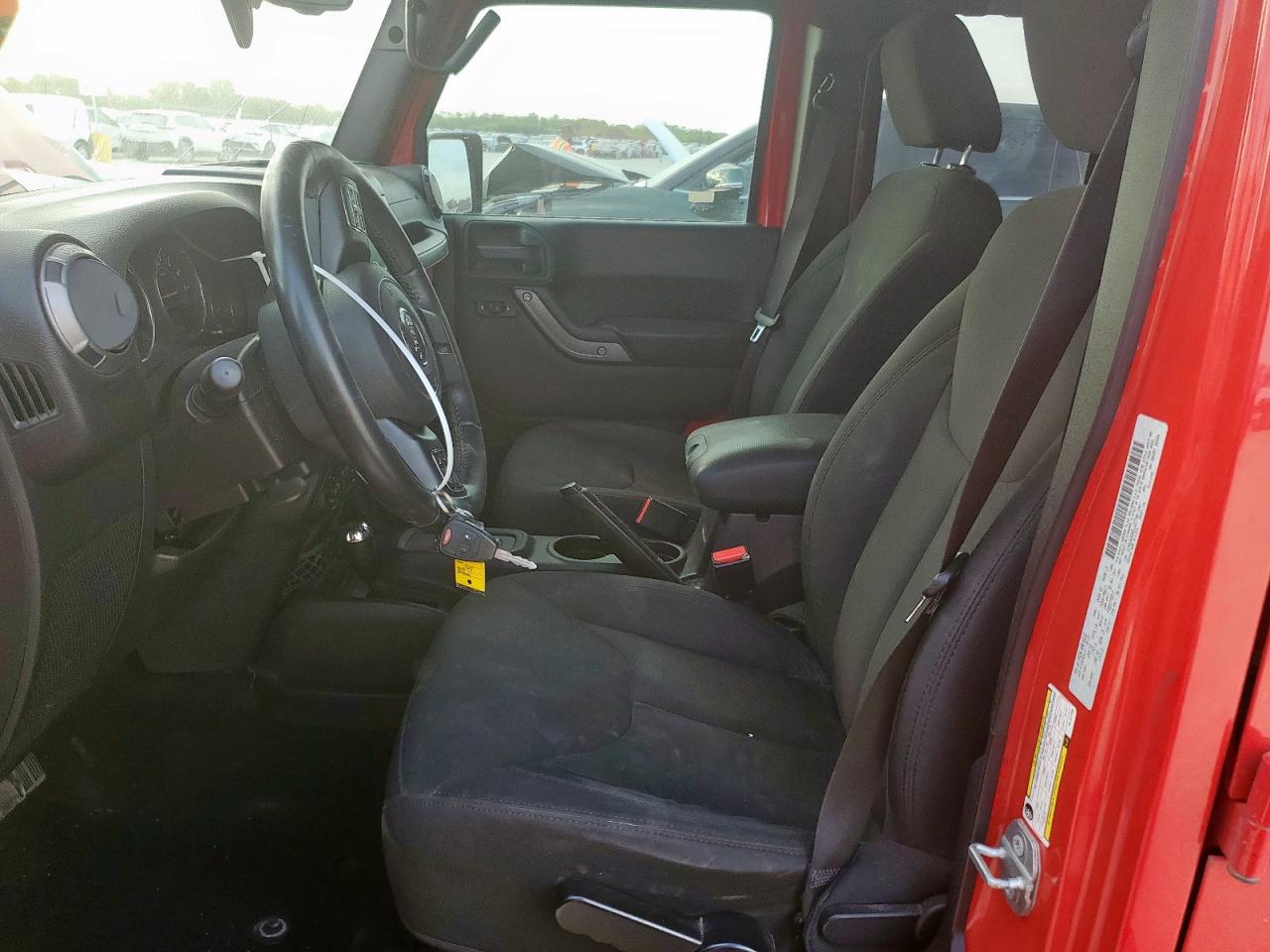 2016 Jeep Wrangler Unlimited Sport VIN: 1C4BJWDG0GL127730 Lot: 82319265