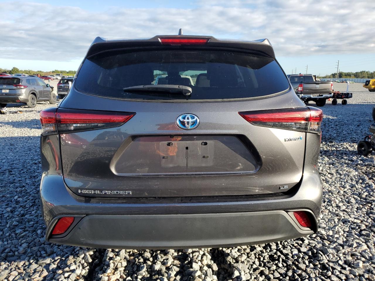 2023 Toyota Highlander Hybrid Le VIN: 5TDBBRCH2PS111231 Lot: 86892375