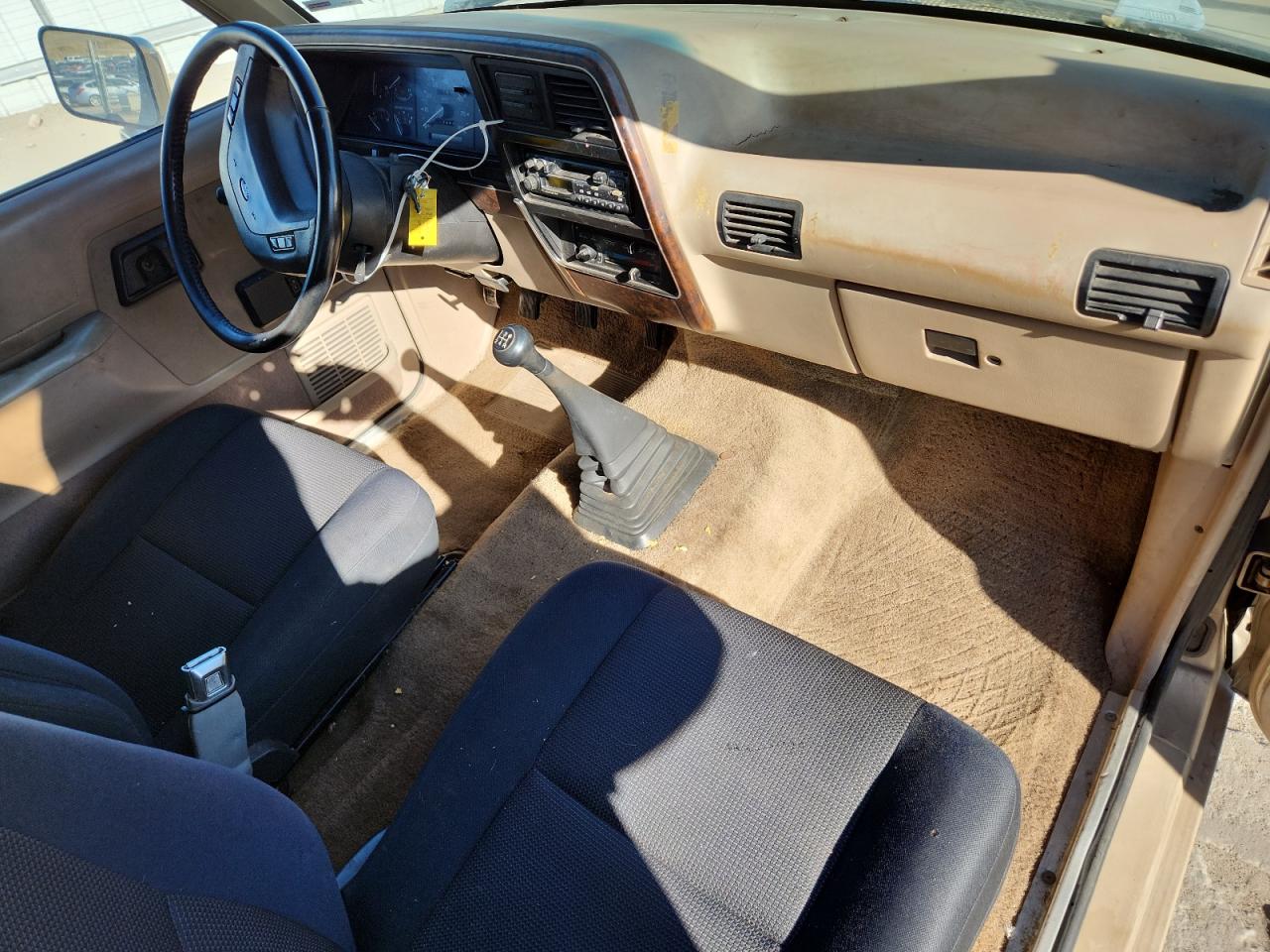 1989 Ford Bronco Ii VIN: 1FMCU14T7KUC41590 Lot: 90844725