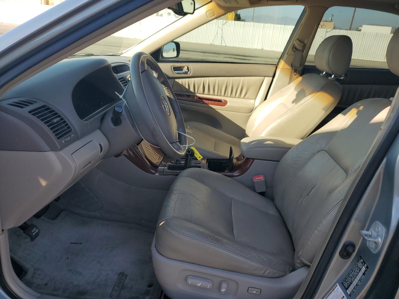 2005 Toyota Camry Le VIN: JTDBF30KX50160730 Lot: 84997435