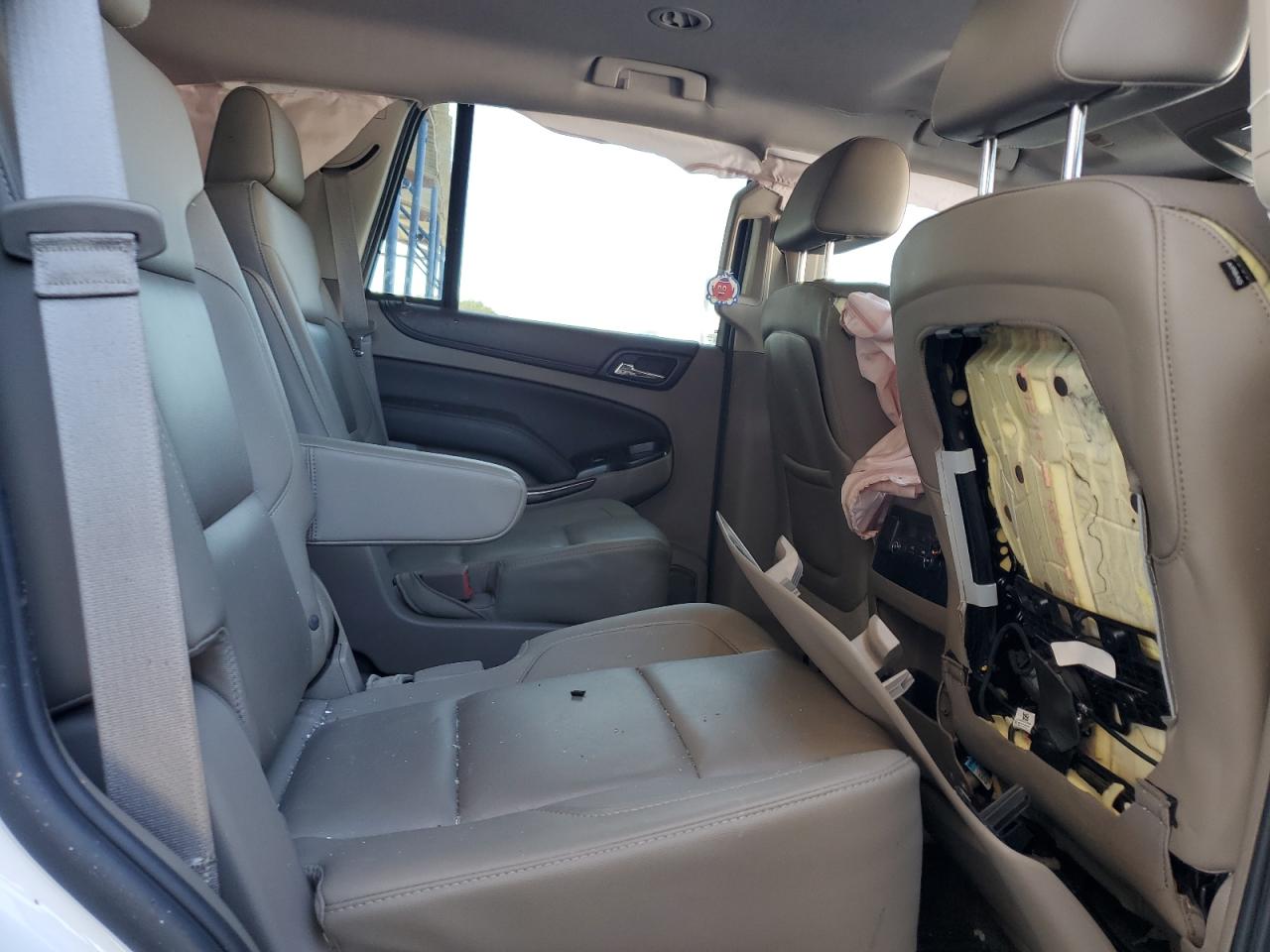 2015 Chevrolet Tahoe C1500 Lt VIN: 1GNSCBKC3FR182906 Lot: 82163125