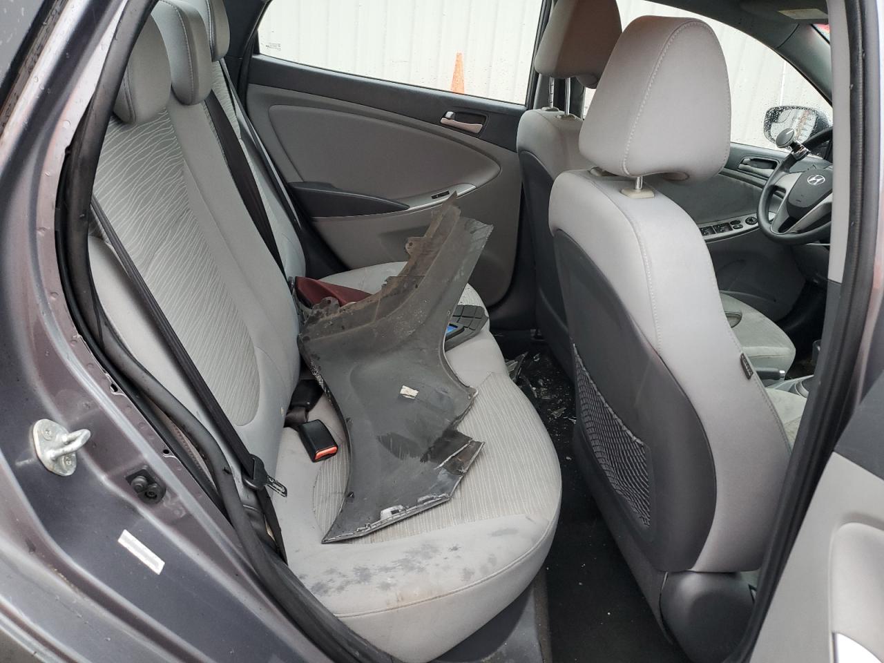 2015 Hyundai Accent Gls VIN: KMHCT4AE4FU819550 Lot: 89662395