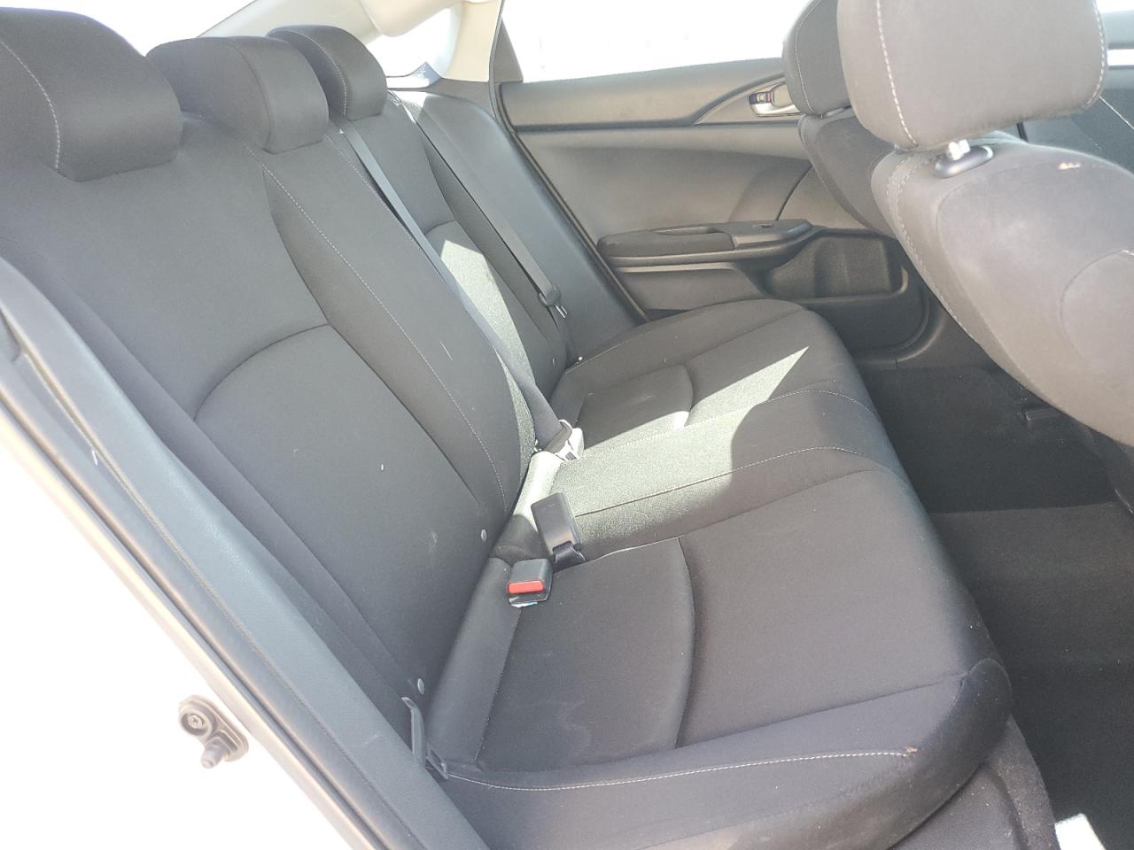 2019 Honda Civic Lx VIN: 2HGFC2F67KH518664 Lot: 82328255