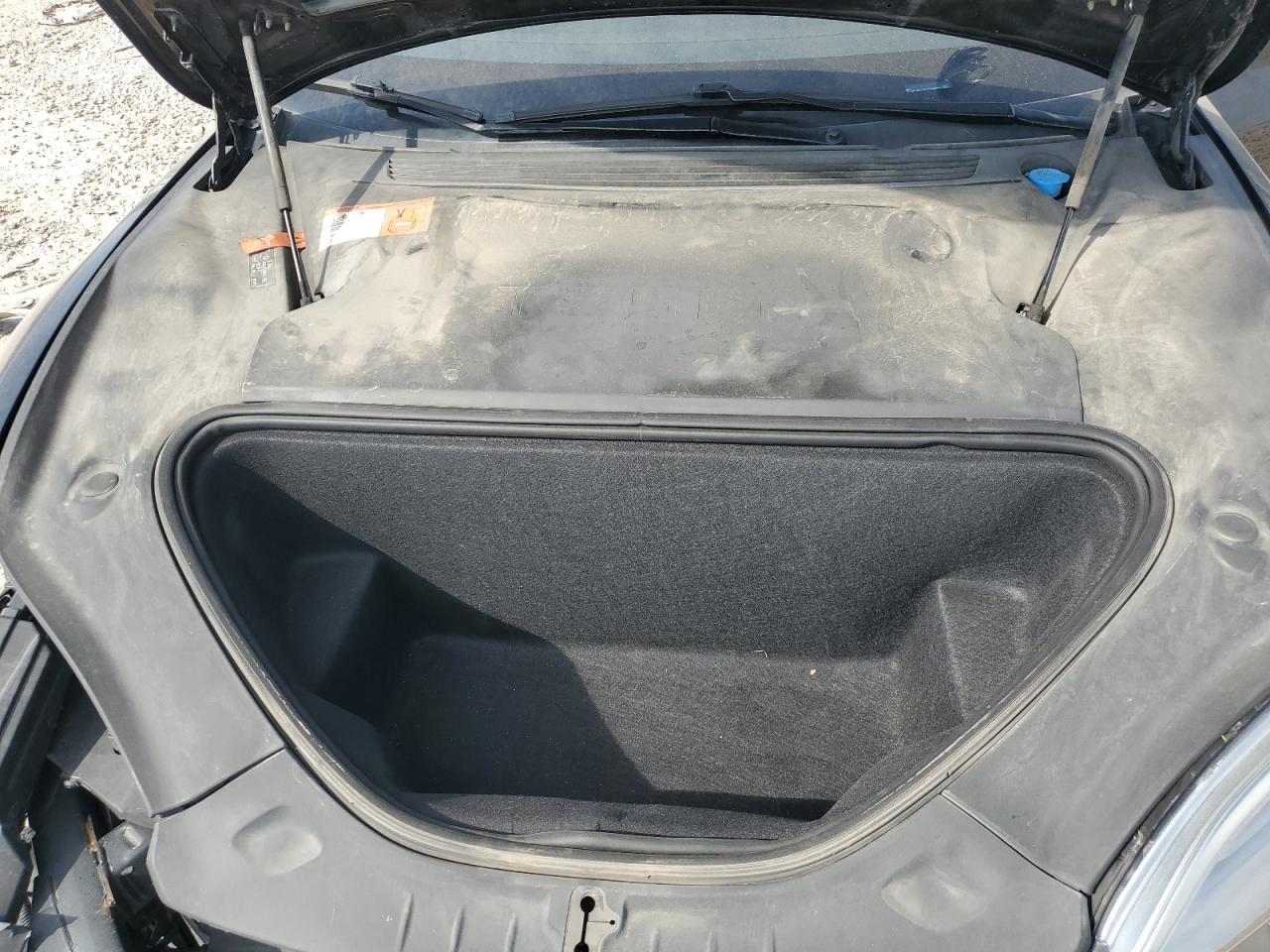 2018 Tesla Model S VIN: 5YJSA1E21JF275577 Lot: 81880895