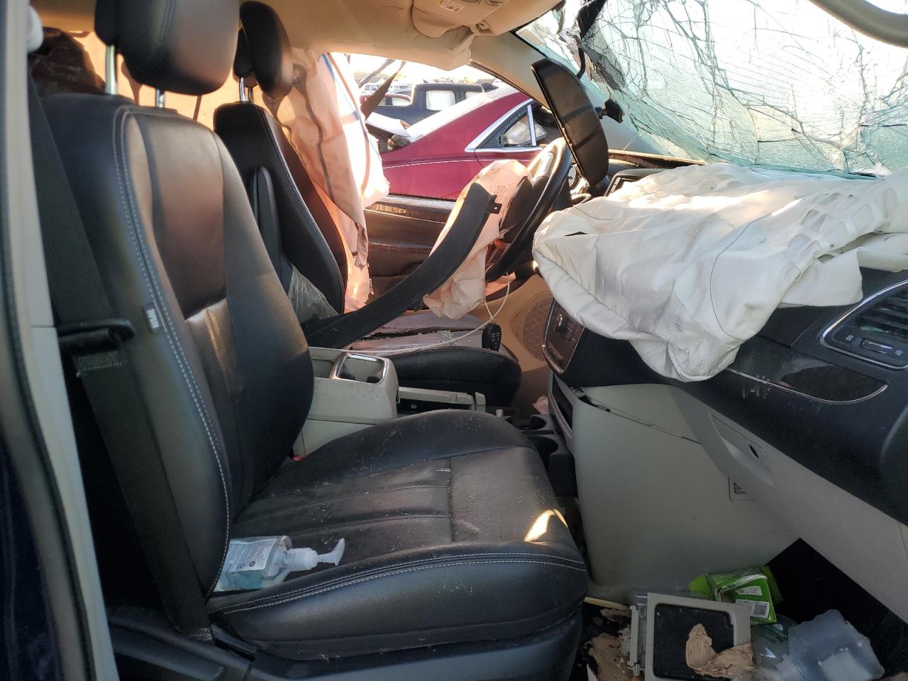 2014 Chrysler Town & Country Touring VIN: 2C4RC1BG1ER133152 Lot: 89725755