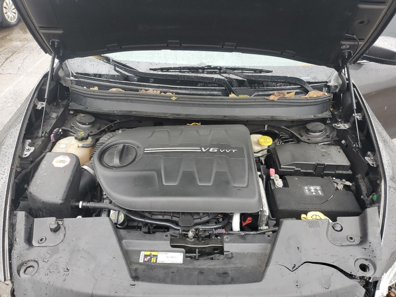 2015 Jeep Cherokee Limited VIN: 1C4PJMDS1FW570688 Lot: 90039255