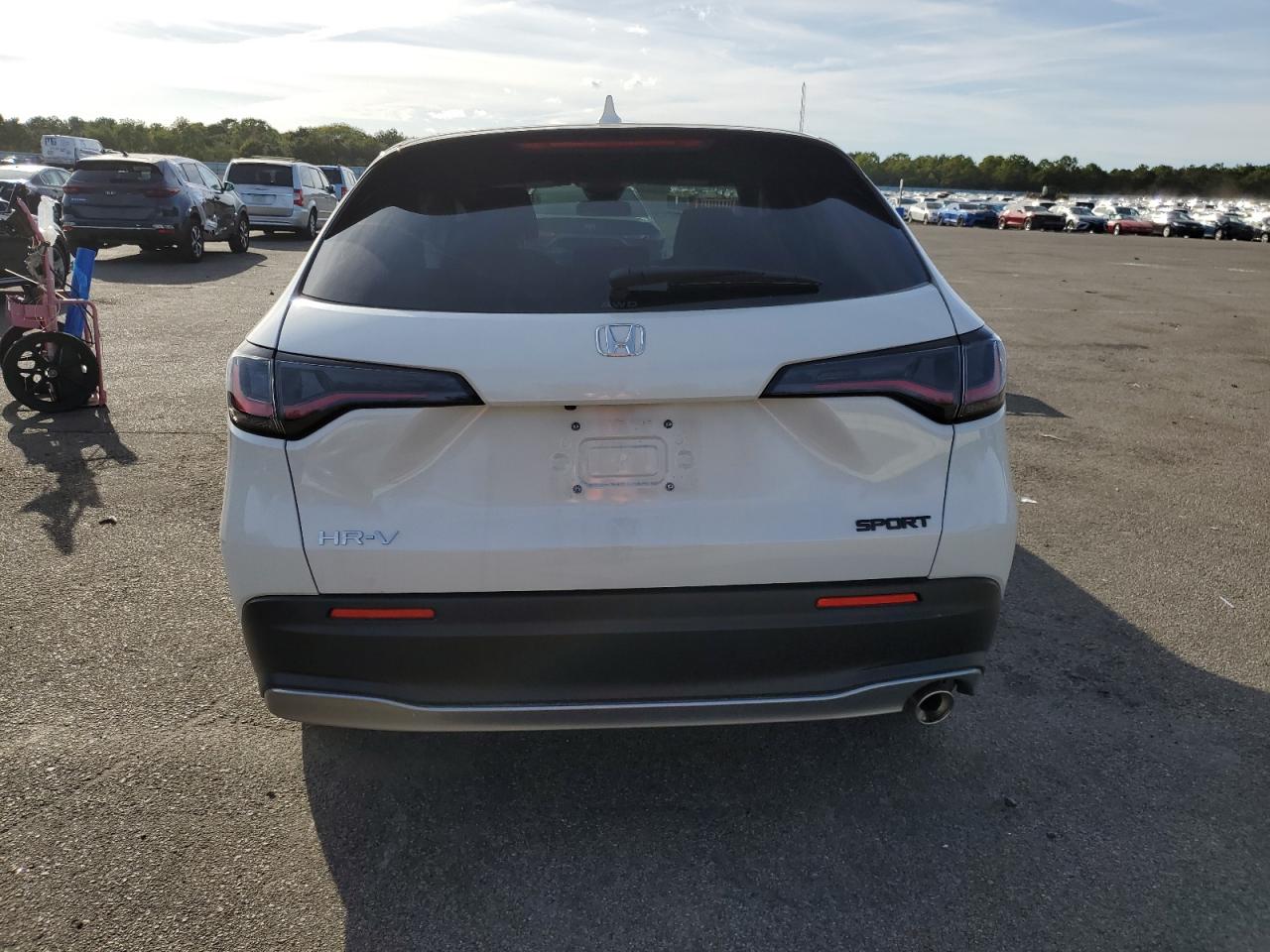2025 Honda Hr-V Sport VIN: 3CZRZ2H54SM774688 Lot: 81490495