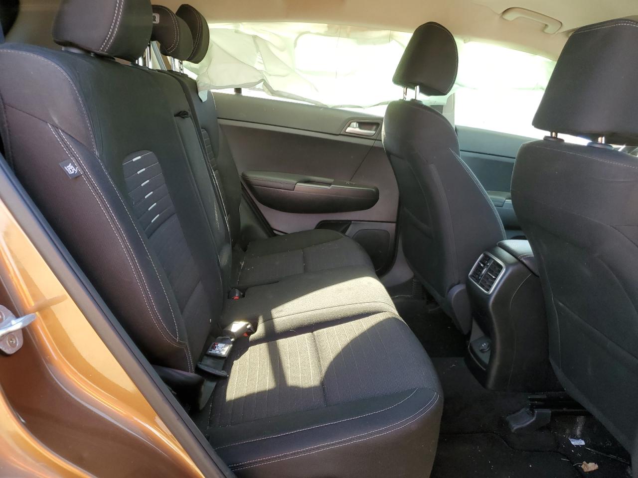 2018 Kia Sportage Lx VIN: KNDPMCAC9J7439865 Lot: 84896945