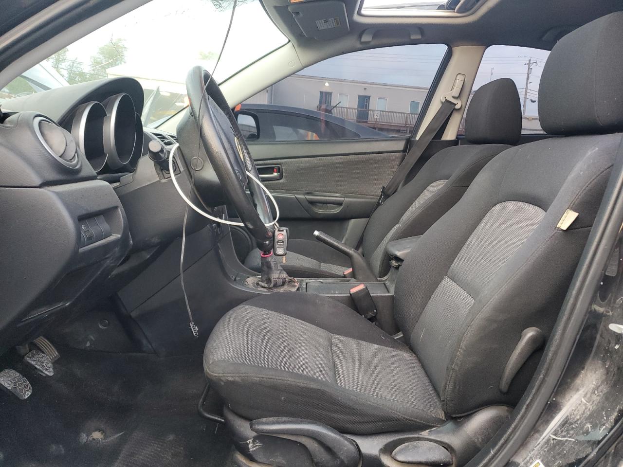 2008 Mazda 3 I VIN: JM1BK32F881825215 Lot: 82776195