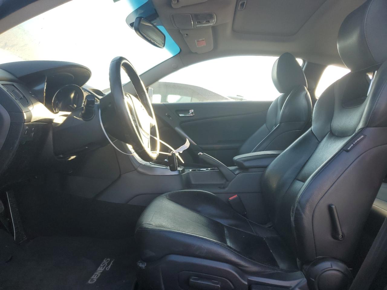 2011 Hyundai Genesis Coupe 3.8L VIN: KMHHU6KH1BU055013 Lot: 82268875