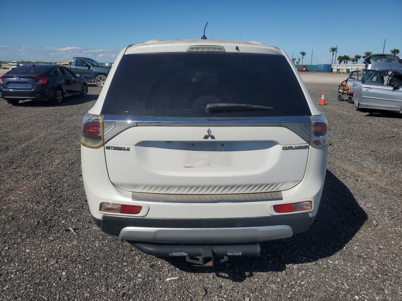 2015 Mitsubishi Outlander Se VIN: JA4AD3A36FZ005723 Lot: 82457655