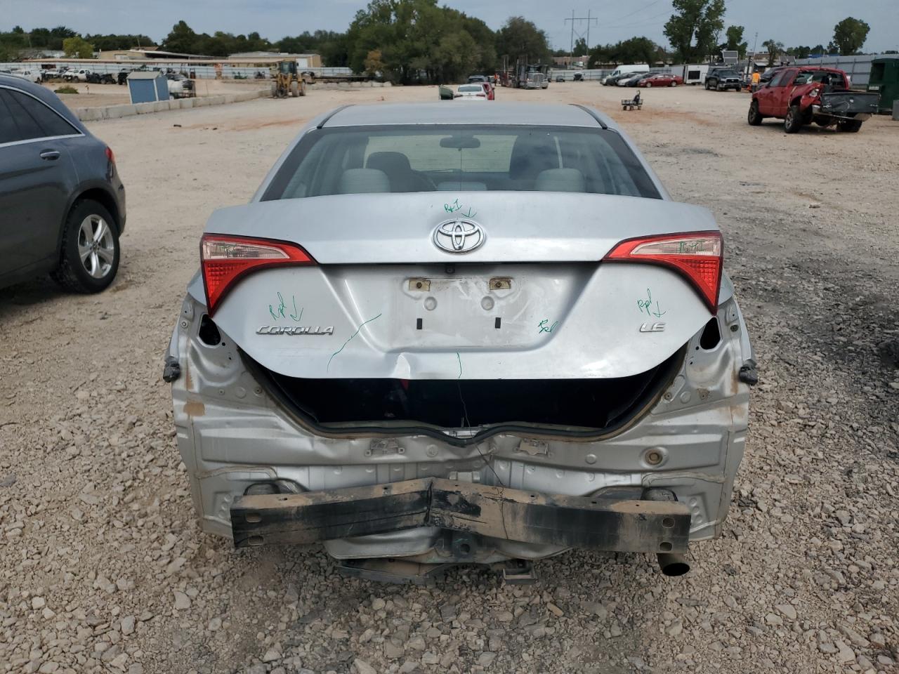 2017 Toyota Corolla L VIN: 5YFBURHE6HP697032 Lot: 85189975