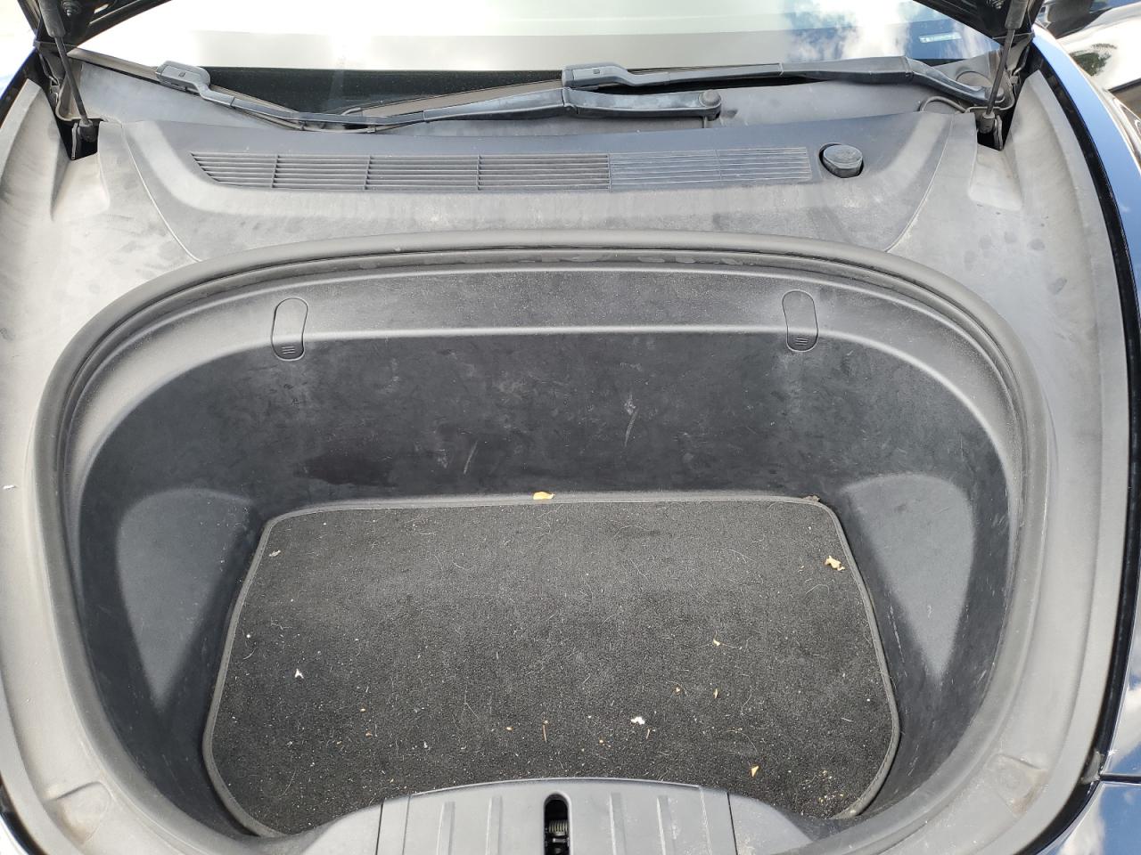 2018 Tesla Model 3 VIN: 5YJ3E1EB8JF118878 Lot: 82394125