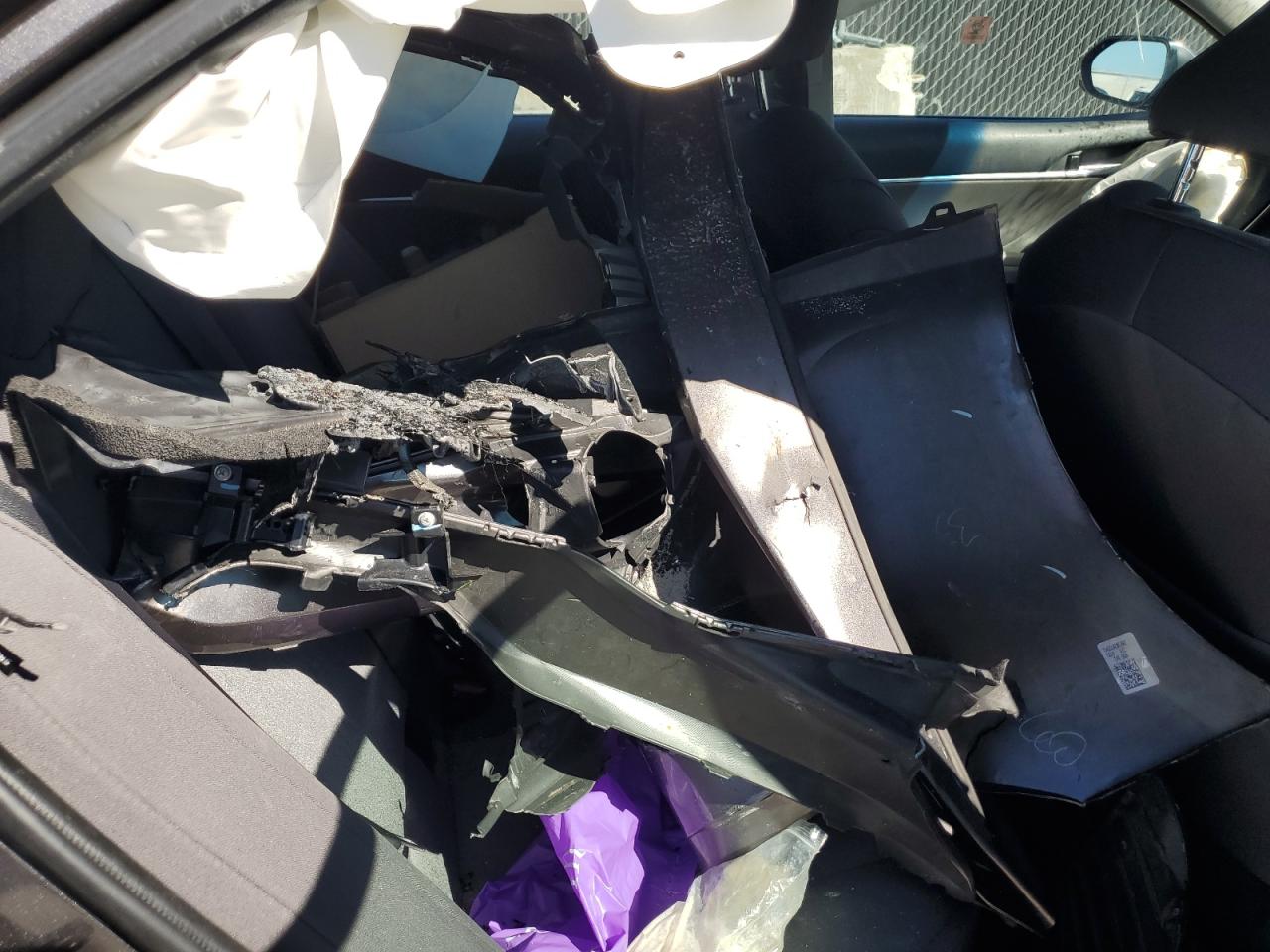 2018 Toyota Camry L VIN: 4T1B11HK6JU062168 Lot: 82458475